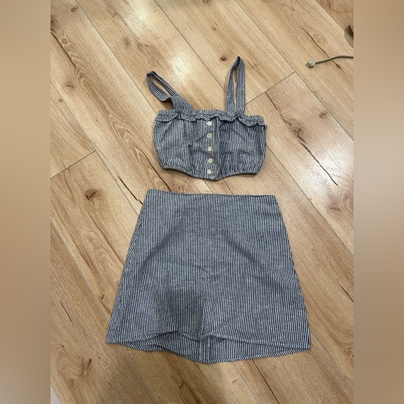 Reformation matching set size small - Picture 2 of 4